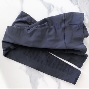 Limited Edition lululemon Wunder Under High-Rise Tight 28”